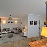 5 Min Zum Fleesensee, Sauna, Eingezaeunter Garten, Hunde Willkommen