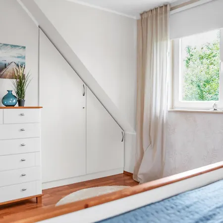 Ruhiges Ferienhaus Am Fleesensee Mit Privatem Garten & Sauna בית נופש