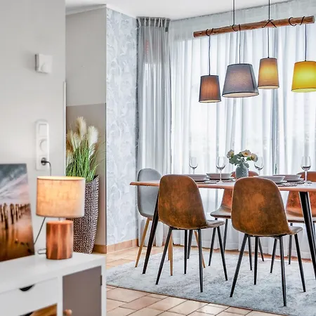 Hygge Apartments: Lakeside Retreat With Garden And Pet-friendly Atmosphere Holiday home