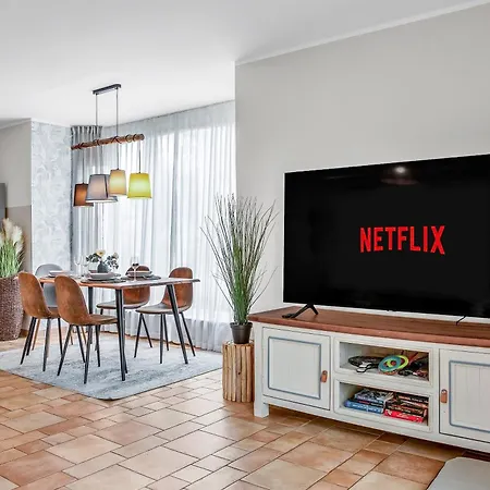 בית נופש Ruhiges Ferienhaus Am Fleesensee Mit Privatem Garten & Sauna Göhren-Lebbin