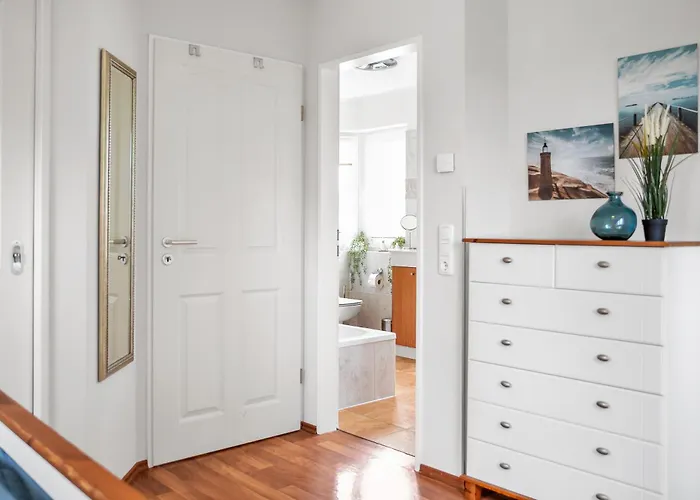 Fleesensee - 5 Min zum See - Sauna - eingezäunter Garten - Hunde willkommen *