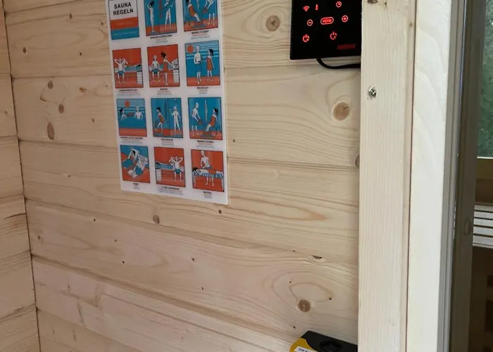 Ferienhaus Fleesensee - 5 Min zum See - Sauna - eingezäunter Garten - Hunde willkommen